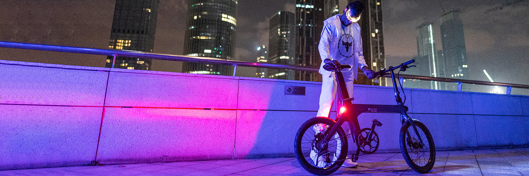 Hyllux - UK - Desktop Banner